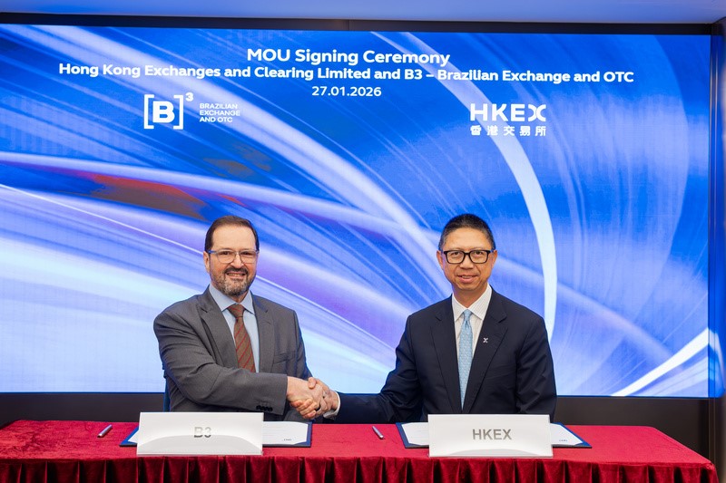 Assinatura do memorando de entendimento em Hong Kong.jpg